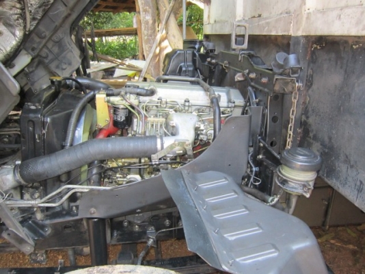 ขายหกล้อเมก้า 150 ยาว 5.60 ม.  รถสวยกิ๊บ สภาพพร้อมใช้งาน