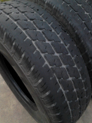 215R14 BRIDGE STONE LEO 677   มี 2 เส้น ปี 2013   TEL.081-427-3941