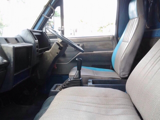 ขาย6ล้อISUZU NPR 115รถห้างวางเครื่อง4BG 125แรงม้า ขาย6ล้อISUZU NPR 115รถห้างวางเครื่อง4BG 125แรงม้า