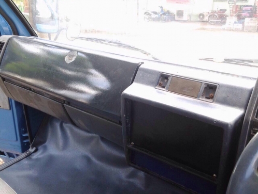 ขาย6ล้อISUZU NPR 115รถห้างวางเครื่อง4BG 125แรงม้า ขาย6ล้อISUZU NPR 115รถห้างวางเครื่อง4BG 125แรงม้า