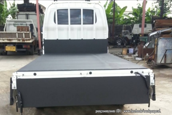 KIA ปูพื้นกระบะแผ่นเรียบ