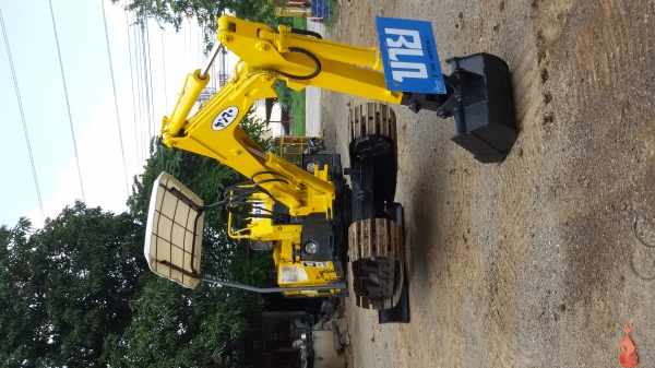 ขายรถขุด YANMAR. YB 1200s(FROM JAPAN)ราคาต่อรองได้นะครับ