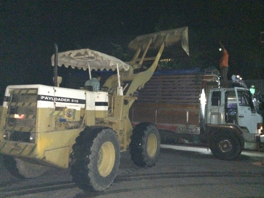 ขายรถตักล้อยาง KOMUTSU 510 กรองคู่ ต่อแขน ขยายบุ้งกี้แล้ว เครื่องสภาพดีพร้อมใช้งาน ราคาต่อรองได้ ขายรถตักล้อยาง KOMUTSU 510 กรองคู่ ต่อแขน ขยายบุ้งกี้แล้ว เครื่องสภาพดีพร้อมใช้งาน ราคาต่อรองได้