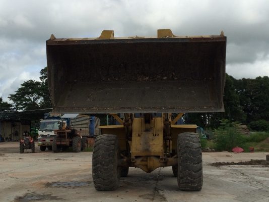 ขายรถตักล้อยาง KOMUTSU WA400 รถนอกสภาพดี ต่อแขน ขยายบุ้งกี้เรียบร้อย พร้อมใช้งาน ราคาต่อรองได้