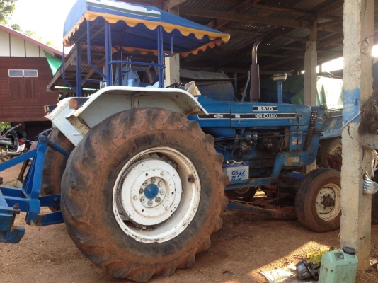 ขายรถไถฟอดร์ 6000 T5 พร้อมใช้