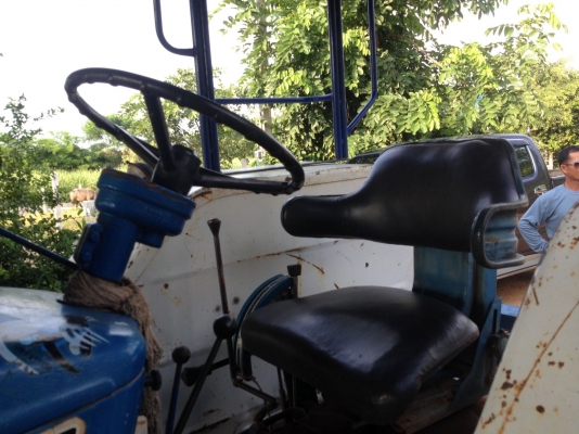 ขายรถไถฟอดร์ 6000 T5 พร้อมใช้