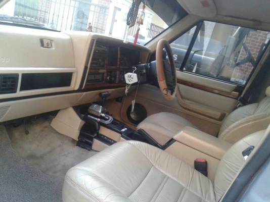 ขาย Jeep 4.2L (เจ้าของขายเอง) ขาย Jeep 4.2L (เจ้าของขายเอง)