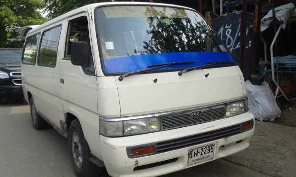 รถเพื่อนฝากขายครับ นิสสันเออแวน ปี94 เครื่องดีเซล ทะเบียนไม่ขาด รถเพื่อนฝากขายครับ นิสสันเออแวน ปี94 เครื่องดีเซล ทะเบียนไม่ขาด