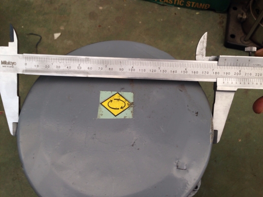 ขายมอเตอร์ สั่น-เขย่า Shinko made in Japan ขนาด 0.5 HP. 380 V สภาพสวย สั่นแรง พร้อมใช้งาน มี 2 ตัวครับ ขายมอเตอร์ สั่น-เขย่า Shinko made in Japan ขนาด 0.5 HP. 380 V สภาพสวย สั่นแรง พร้อมใช้งาน มี 2 ตัวครับ