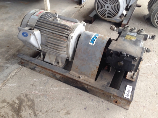 ขายเครื่องฉีดน้ำแรงดันสูงพร้อมมอเตอร์ Hypro มอเตอร์ mitsubishi 7.5 HP. 380V สภาพดี พร้อมแท่นวาง มี 4 ชุดครับ ขายเครื่องฉีดน้ำแรงดันสูงพร้อมมอเตอร์ Hypro มอเตอร์ mitsubishi 7.5 HP. 380V สภาพดี พร้อมแท่นวาง มี 4 ชุดครับ