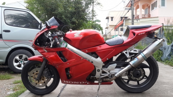 วุฒิ นนบุรี// ขาย VFR NC30 สภาพสวยๆแฟริ่งแแต่งทะเบียนแท้พร้อมโอนขนส่ง