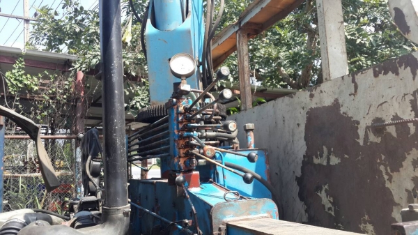 รถเครน สิบล้อ ไอ้หลง เครื่อง160 เทอร์โบ เบรกจิฟฟี่ เพลาเดียว พวงมาลัยเพาเวอร์ แอร์เย็นมาก รถเดิมๆๆ เอกสารพร้อมโอน