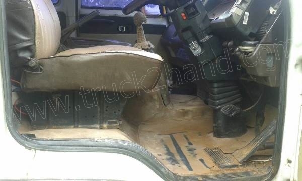 รถบรรทุก 6 ล้อดั้มพ์ ISUZU ROCKY 175 แรงม้า