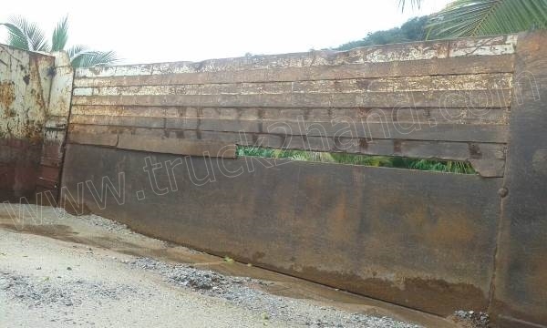 รถบรรทุก 6 ล้อดั้มพ์ ISUZU ROCKY 175 แรงม้า