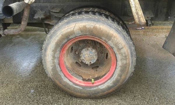 รถบรรทุก 6 ล้อดั้มพ์ ISUZU ROCKY 175 แรงม้า