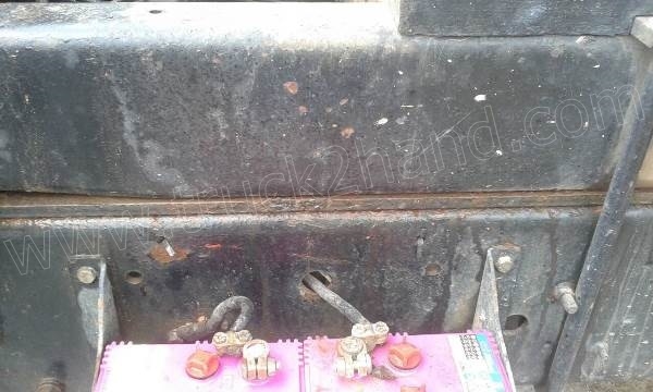 รถบรรทุก 6 ล้อดั้มพ์ ISUZU ROCKY 175 แรงม้า