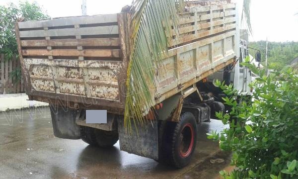 รถบรรทุก 6 ล้อดั้มพ์ ISUZU ROCKY 175 แรงม้า