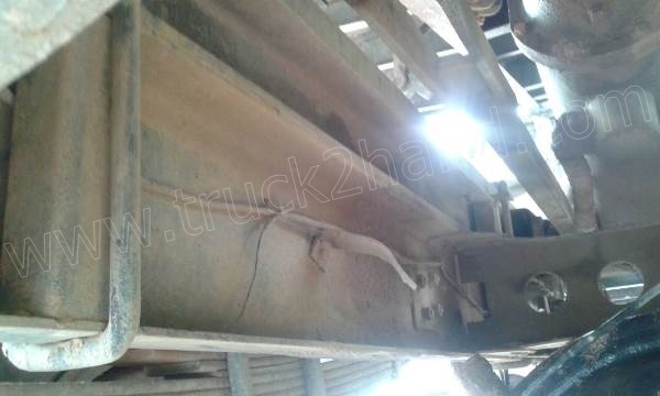 รถบรรทุก 6 ล้อดั้มพ์ ISUZU ROCKY 175 แรงม้า