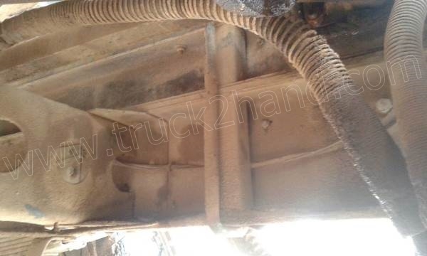 รถบรรทุก 6 ล้อดั้มพ์ ISUZU ROCKY 175 แรงม้า