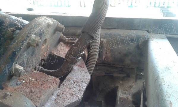 รถบรรทุก 6 ล้อดั้มพ์ ISUZU ROCKY 175 แรงม้า