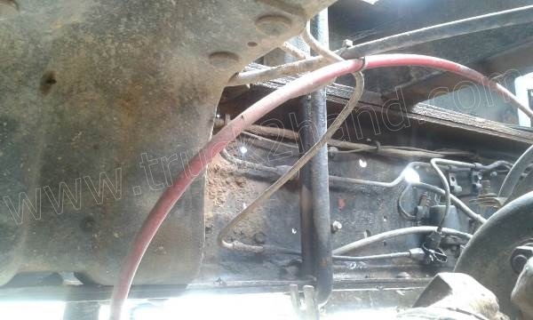 รถบรรทุก 6 ล้อดั้มพ์ ISUZU ROCKY 175 แรงม้า