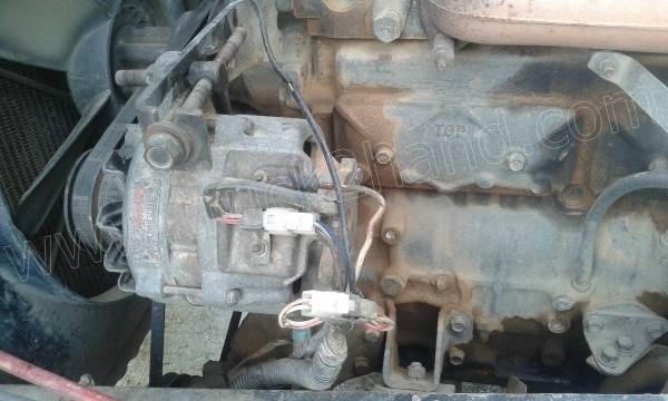 รถบรรทุก 6 ล้อดั้มพ์ ISUZU ROCKY 175 แรงม้า