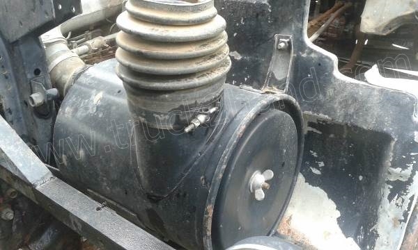 รถบรรทุก 6 ล้อดั้มพ์ ISUZU ROCKY 175 แรงม้า