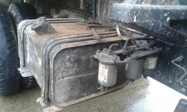 รถบรรทุก 6 ล้อดั้มพ์ ISUZU ROCKY 175 แรงม้า