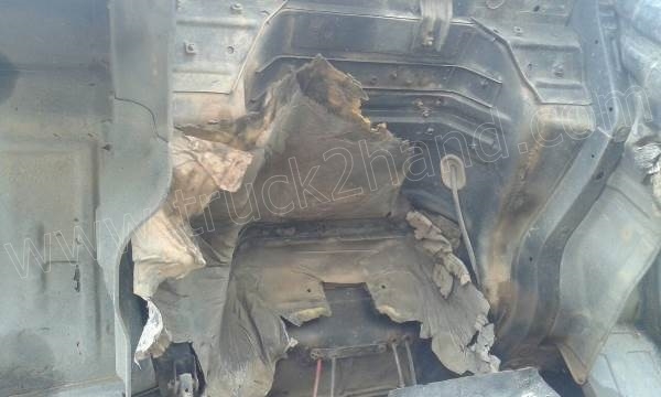 รถบรรทุก 6 ล้อดั้มพ์ ISUZU ROCKY 175 แรงม้า