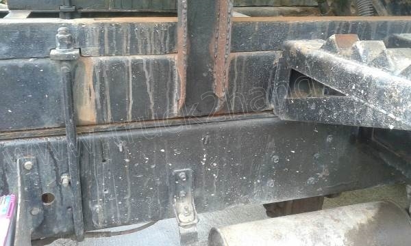 รถบรรทุก 6 ล้อดั้มพ์ ISUZU ROCKY 175 แรงม้า