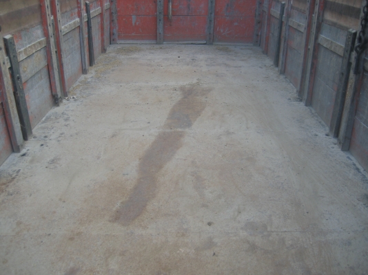 ขายถูก กระบะไม้  ถอดจาก สิบล้อ    ราคา 45,000  บาท