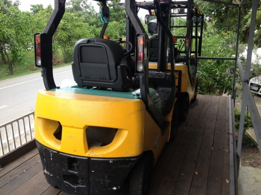 ขายโฟล์คลิฟท์ KOMATSU โคมัตสุ 1.5ตัน รุ่น20 รุ่นใหม่ล่าสุด เสายกสูง3เมตร เครื่องยนต์ดีเซล เกียร์ออโต้ ครบสัญญาเช่าปล่อยขาย3คัน  สนใจติดต่อ บริษัท ชัยเสรียานยนต์ จำกัด