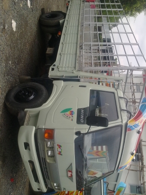 ขายหกล้อ Hino fc 120