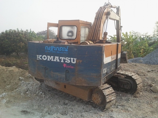 รับถมที่ ให้เช่าแบคโฮ/แทรคเตอร์/ 6 ล้อดัมพ์