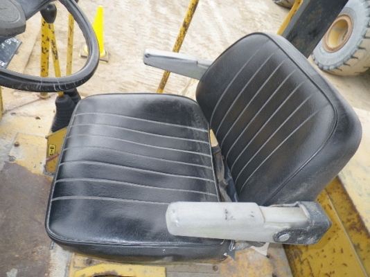 ขายรถตัก TCM 830-2 ขายรถตัก TCM 830-2