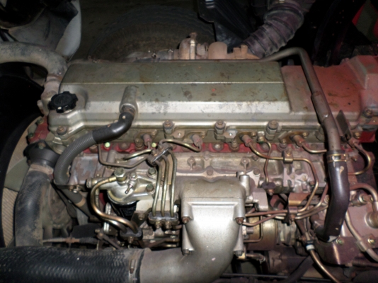 ขาย 6 ล้อ ฮีโน่ เมก้า เครน 5 ตัน  220 แรง ยาว 7.20 ม.ปี 2005 สภาพเดิม สนใจชมรถก่อนได้ครับ ติดต่อ 081-9425443