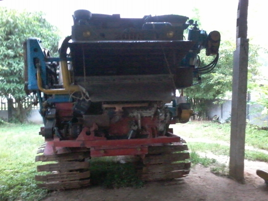 ขายรถเกี่ยวไทยเส็งยนต์สภาพเช็คใหม่พร้อมใช้งานตัวเดินๅ 10 ้ ht เพลาใหญ่ลูกปืนใหญ่ เครื่องยนต์ hino ho7d 195  hp โ