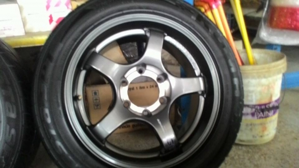 ขายคับgtขอบ17พร้อมยางKumHoปี12สภาพสวยพร้อมใช้