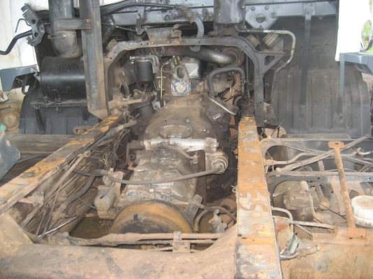 2 เพลา  220 แรง เทอร์โบ (แชสชี หัวลาก)   ราคา 750,000 บาท