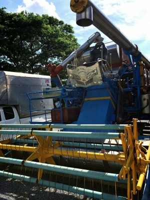 ขายรถเกี่ยวสุรชัยการช่าง