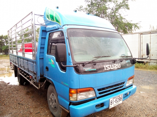 6 ล้อกลาง   (กระบะกรุ_สแตนเลส)    ISUZU  *Euro.2*  NPR 140 แรงม้า+Turbo  *ยาว 5.00ม. * สภาพพร้อมใช้งาน  *  มีเล่มพร้อม *