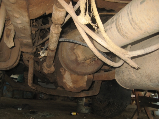 2 เพลา  195 แรง   ราคา  820.000  บาท