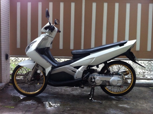 ขออนุญาติขาย Yamaha Nouvo MX 115 สีขาวมุก ราคาส่ง 9,900 บาท