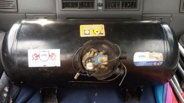 ขายถังแก๊ช 58 ลิตร สภาพสวยใหม่ พร้อม Multivale