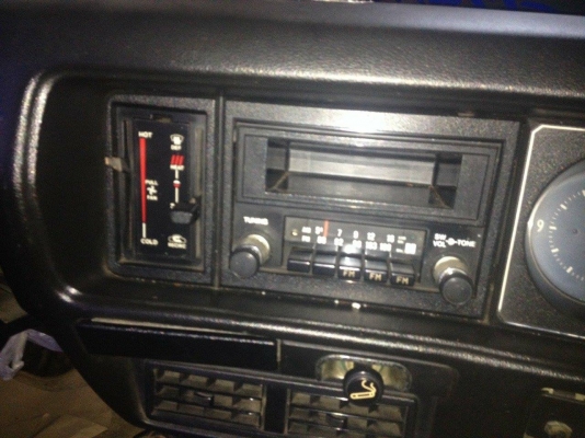 ขายรถเก๋ง โตโยต้า โคโรน่า RT. 100 ราคาถูกๆ รถใช้งานได้ปกติ