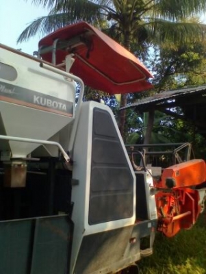 ขายรถเกี่ยวDc 60 plus ขายรถเกี่ยวDc 60 plus