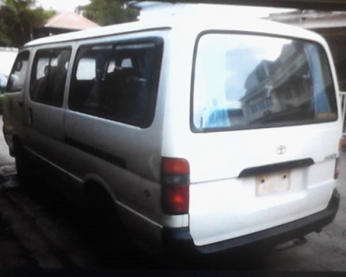 ขาย TOYOTA hiace ปี94 ราคาถูก