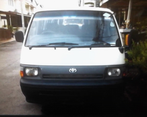 ขาย TOYOTA hiace ปี94 ราคาถูก