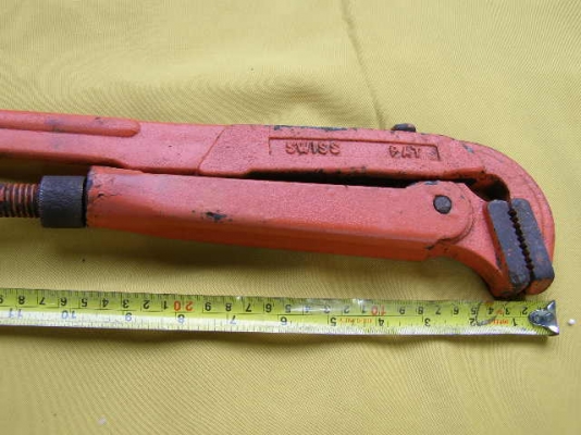 ประแจคอม้าสองขา ของ SWISS ขนาดปาก 3"