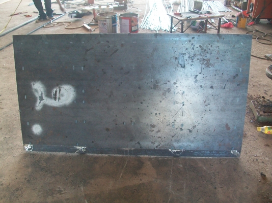 กล่องติดหลังรถไถใส่28ถึง47แรง